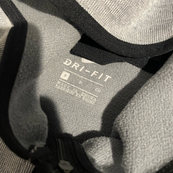 Nike Dri Fit Zip up hoodie - Picture 2 of 3